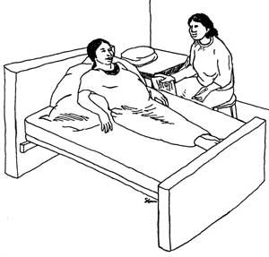 A HEP doing an antenatal check-up