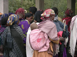 Crowd waiting for screening for malnutrition